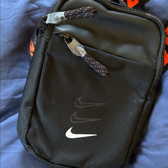 Nike Black Belt Bag with Orange Strap - Picture 3 of 7